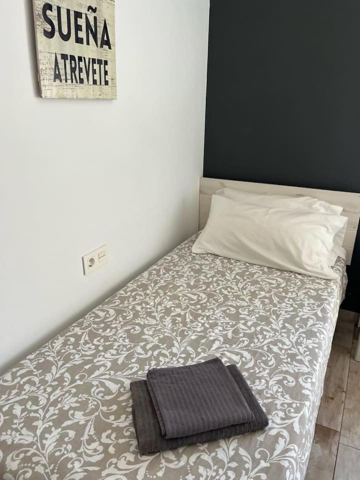 Apartamento 3 Hab Con Parking Junto A La Playa Нерха Екстер'єр фото